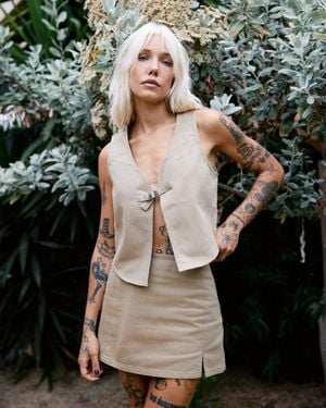 RVCA Rider Utility Vest - Black