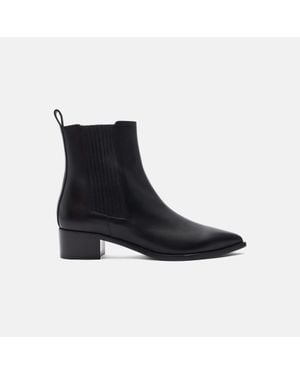 SCAROSSO Olivia Nera Chelsea Boots - Black