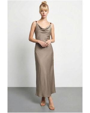 Bianco Lucci Ärmelloses Satin-Maxi-Slipkleid Mit Krawattenhals Und Zubehördetails - Natur
