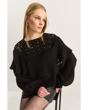 Bianco Lucci Rippstrick Bootsausschnitt Dicke Pullover Mit Spitzendetail - Schwarz