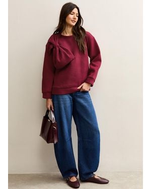 Gini London Oversize-Pullover Mit Rotem Schleifen-Aufnäher - Blau