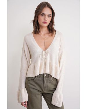 MixRay Knitpullover Mit Tiefem, Detailliertem V-Ausschnitt Und Rüschen - Weiß