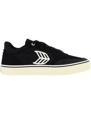 CARIUMA Vallely Pro Schwarze Plimsolls