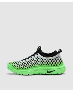 Nike Rejuven8 Run Og Sp Qs Sneaker (Mtlc/-Voltage - Green