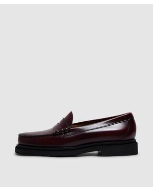 G.H. Bass & Co. Weejun Step Larson Moc Penny Loafer (Wine Leather - Black