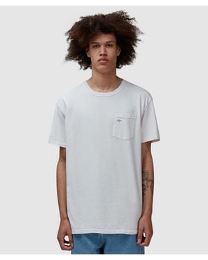 Noah Core Logo Pocket T-Shirt (Light - White