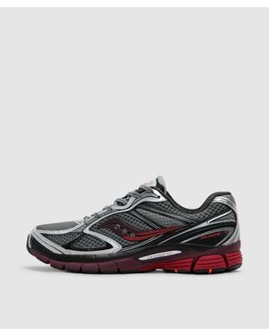 Saucony Progrid Guide Sneaker - Metallic