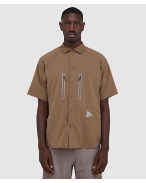 and wander Tech Shirt (Light Khaki - Brown