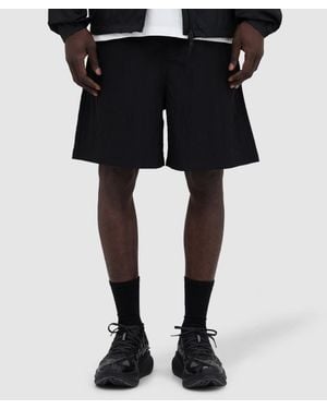Mellow Clo Ramble Short - Black