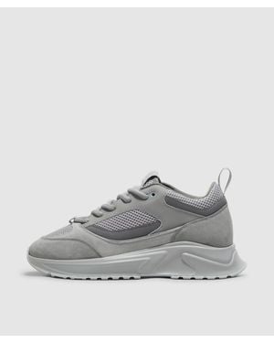 Cleens Essential Runner Sneaker - Gray