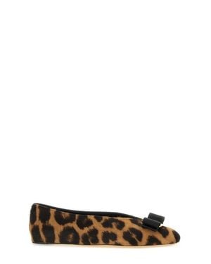 Ferragamo Vara" Ballerina With Bow - White