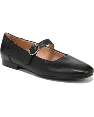Naturalizer Kelly Solid Round Toe Mary Janes - Black