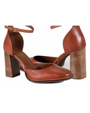 Diba True Cognac Charm Pump - Black