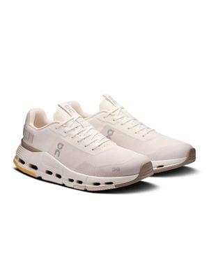 On Shoes Cloudnova Form 2 Shoes - White