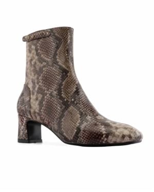 Gini & Albert Wyn Boots - Brown