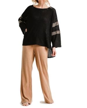 Umgee Leopard Trim Waffle Knit Top - Black