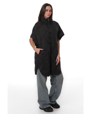 Alaska® Outerwear Vans Light Insulated Vest - Black