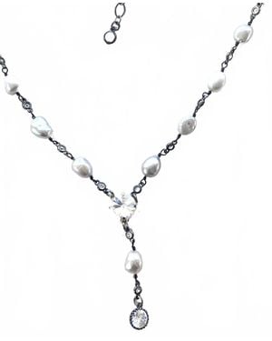 VB & Co. Pearl Necklace - Metallic