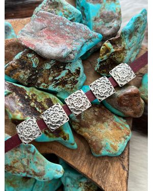 Nizhoni Traders Sterling Mini Concho Slide, Spread Your Wings - Green