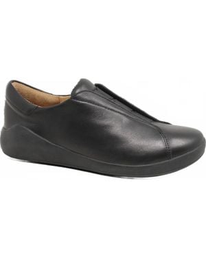 Ziera Yass Xw Flat Shoes - Black