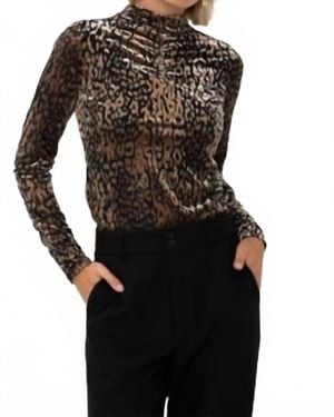 EsQualo Gathering Leopard Turtleneck Top - Black