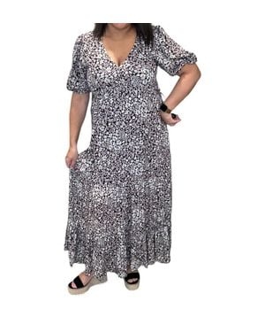 Saltwater Luxe Short Sleeve Seventies Daisy Maxi Dress - Gray