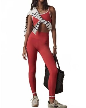 The Upside Form Seamless 25In Midi Pant - Red