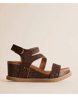 Very G Verde Trail Leopard Wedge Sandal - Brown