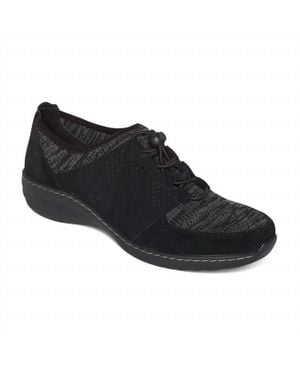 Aetrex Casey Slip-On Sneaker - Black