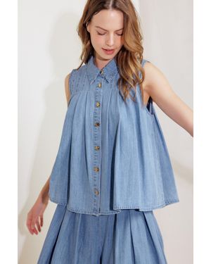TRUEDAMES Serenity Hill Chambray Top - Blue