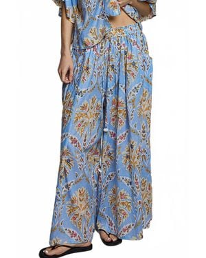 Pol Floral Pleated Woven Pants - Blue