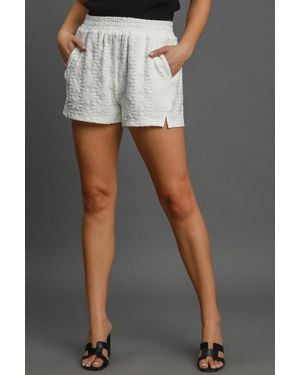 TRUEDAMES Floral Elastic Waist Jacquard Shorts With Pockets - White