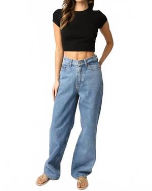 Olivaceous Miami Fitted Ribbed Short Sleeve Crop Top - Blue