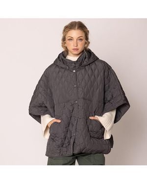 TRUEDAMES Wave Pattern Padded Cape - Gray