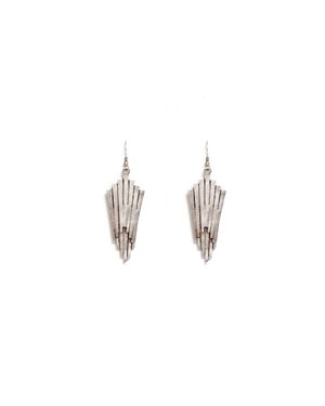 Avenue Chic Tiny Grape Sun Earrings - Black
