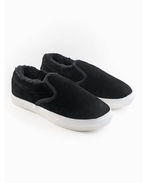 Minnetonka Wilder Slip-On Sneaker - Black