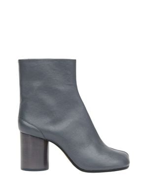 Maison Margiela Tabi-Style Nappa Leather Ankle Boots With Hook Closure And Cylindrical Heel - Gray