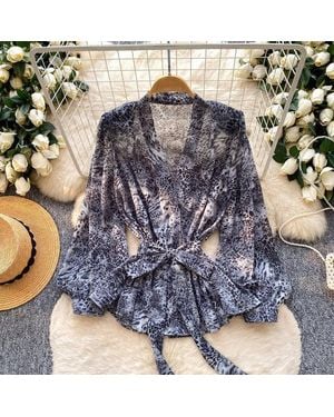 TRUEDAMES Commute Style V-Neck Tie-Waist Leopard Print Blouse - Blue