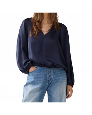 Summum Shiny V-Neck Top - Blue