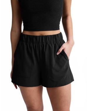 Beyond Yoga Easy 3" Wide Leg Short - Black