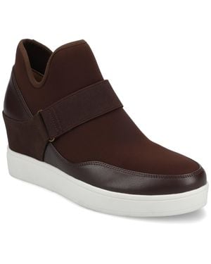 Journee Collection Journee Damari High Top Stretch Wedge Sneaker - Brown