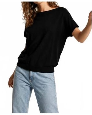 Q2 Lightweight Knit Sweater - Black