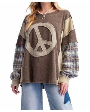Easel Peace Patch Top - Brown