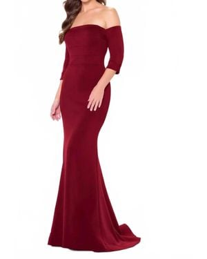 Cameron Blake Classic Mermaid Style Evening Gown - Red