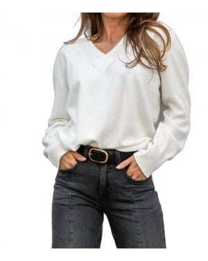 Heart of Pine Jersey Stitch V Neck Sweater - Gray