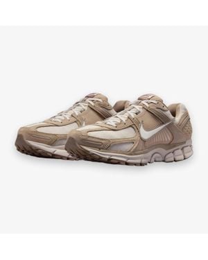 Nike Zoom Vomero Hv2529-200 Sneakers Khaki Running Shoes Tf8000 - Brown