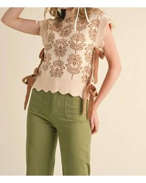 ..,merci Ribbed Scallop Floral Sweater Vest - Green