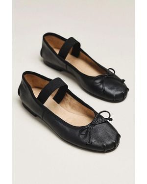 Tony Bianco Caspian Leather Flats - Brown