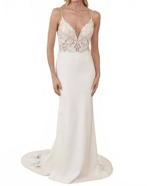 Justin Alexander Sleeveless Wedding Gown - White