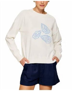 Line & Dot Oyster Motif Sweater - White